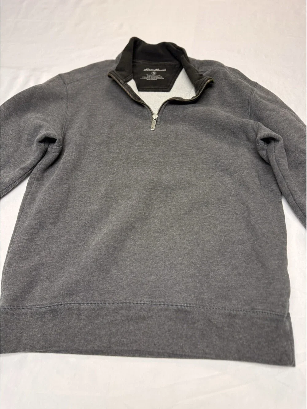 Men’s Banana Republic Pull Over Top Gray Small